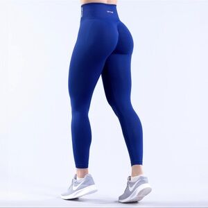 DFYNE LEGGINGS SMALL